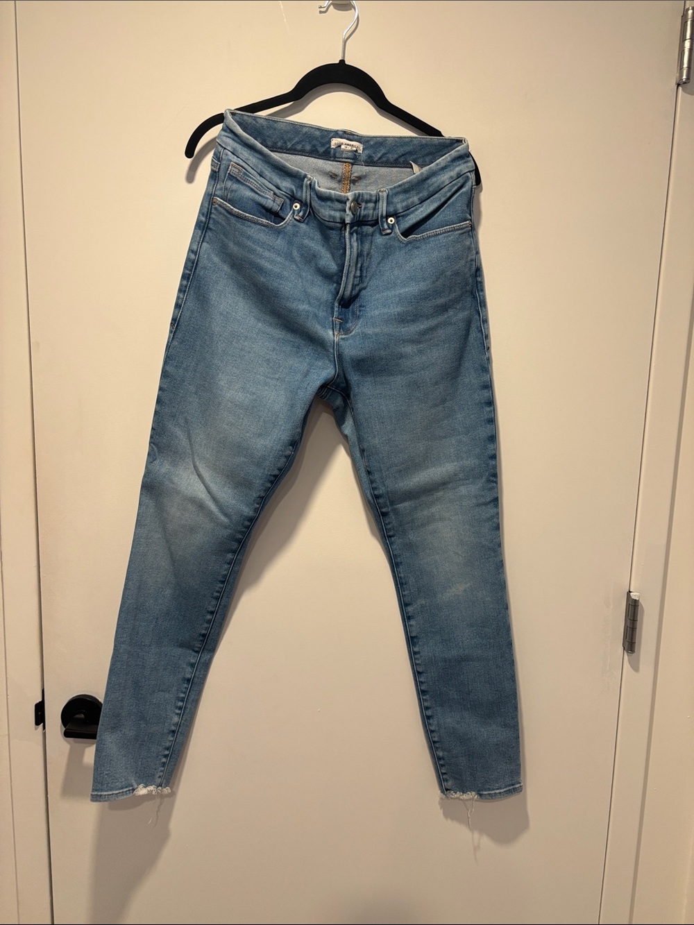 Good American Light Blue Cropped High-Rise Jeans